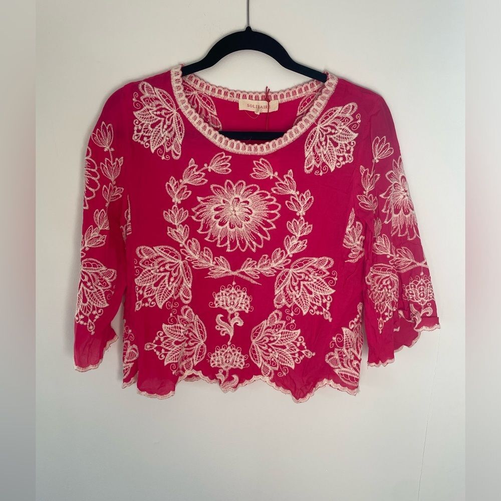 Solitaire Anthropologie Women's Pink Floral Embroidered Scoop Neck Blouse Size S